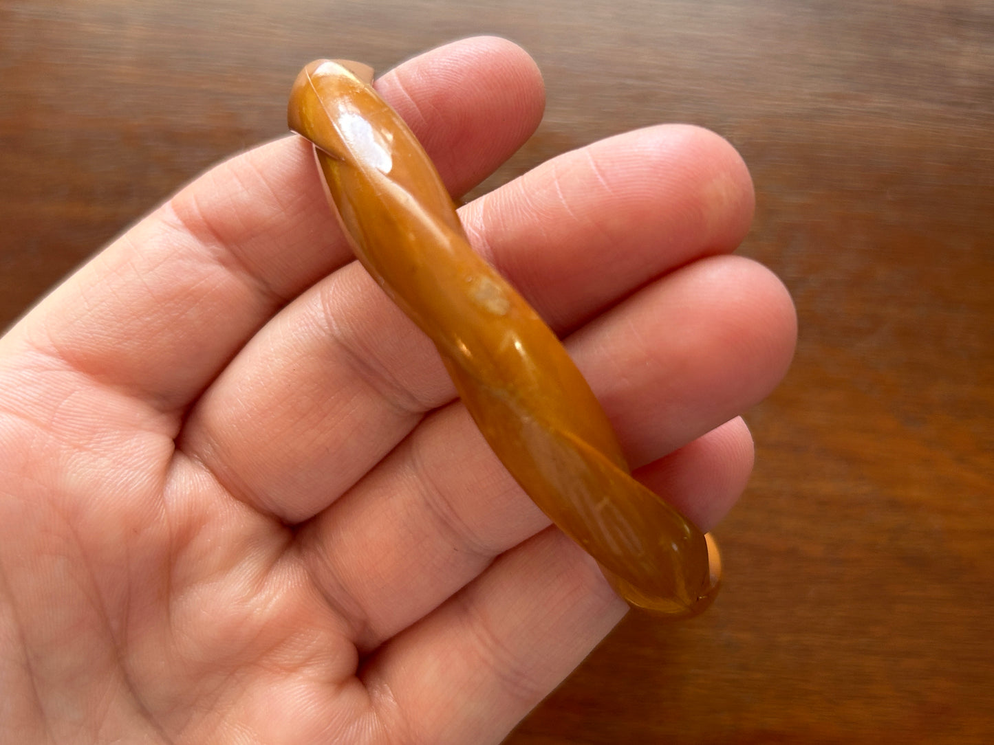 Vintage Brown Plastic Round Bangle Bracelet