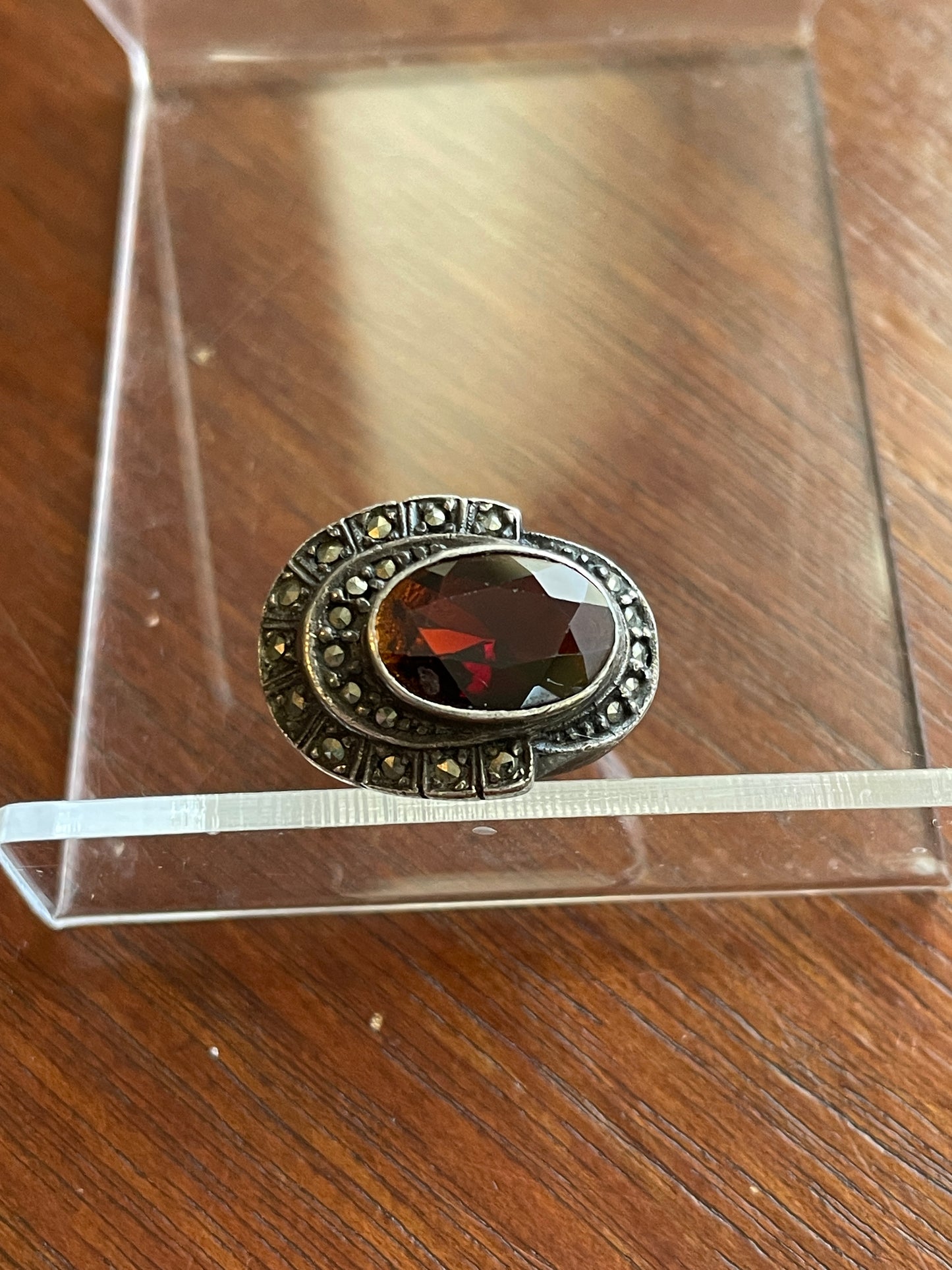 Vintage Sterling Silver 925 Ring Oval Garnet Marcasite Sz 7.75