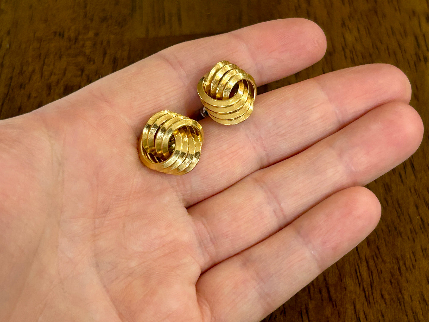 Vintage 80's Gold Tone Knot Pierced Earrings