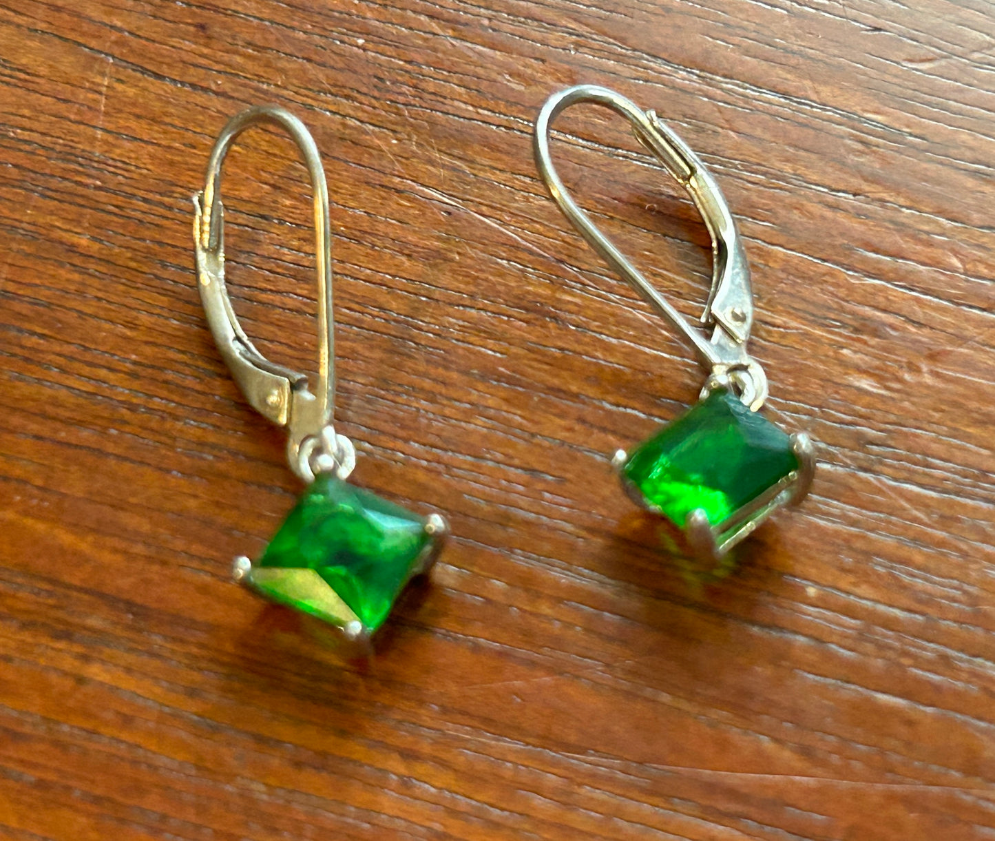 Sterling Silver 925 Green Stone Drop Dangly Pierced Earrings