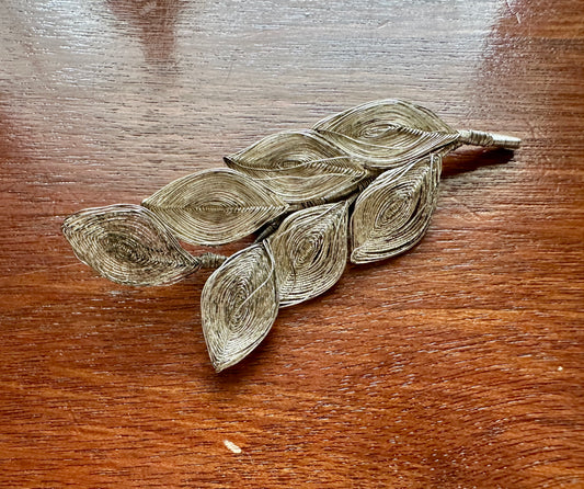 Vintage Silver tone Wire Wrap Leaf Brooch Pin