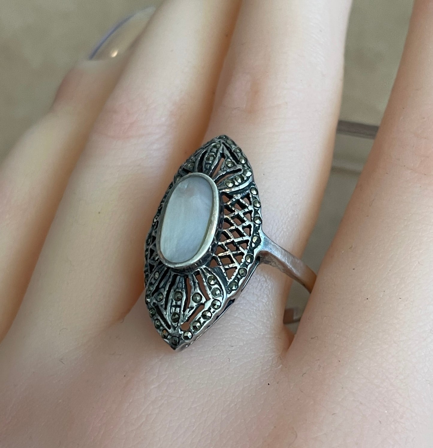 Sterling Silver 925 MOP Mother or Pearl Marcasite Navette Ring Sz 11.75