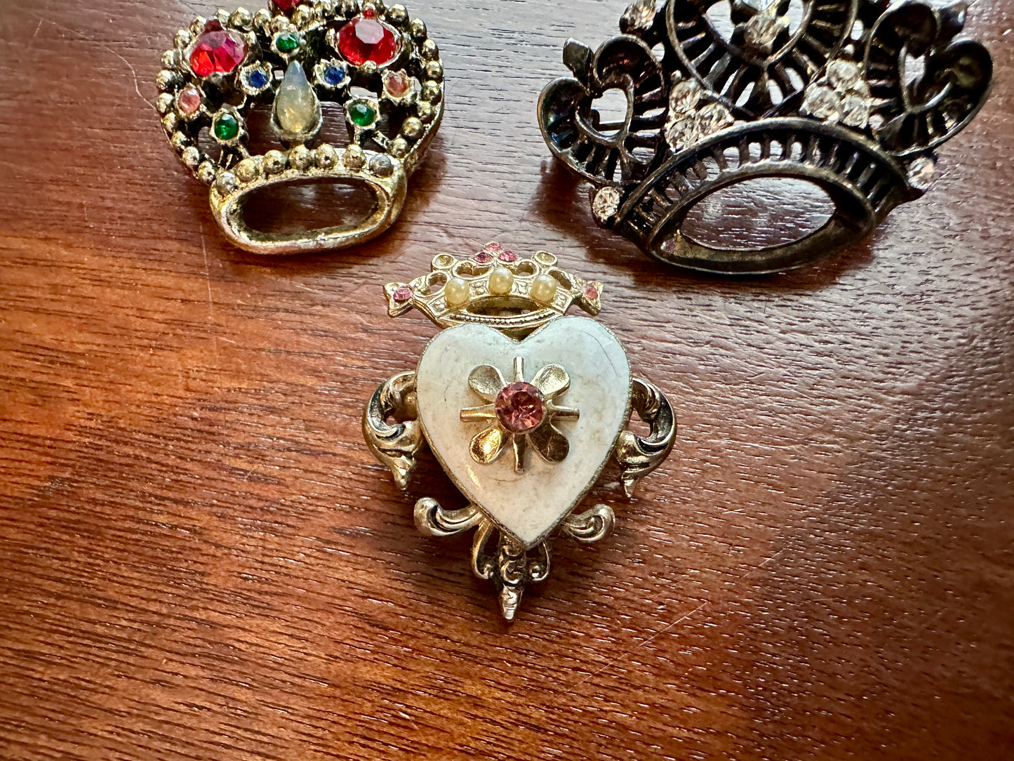 Vintage Crown Brooch Pin Lot Heraldry Coro Rhinestone Royal Heart Enamel