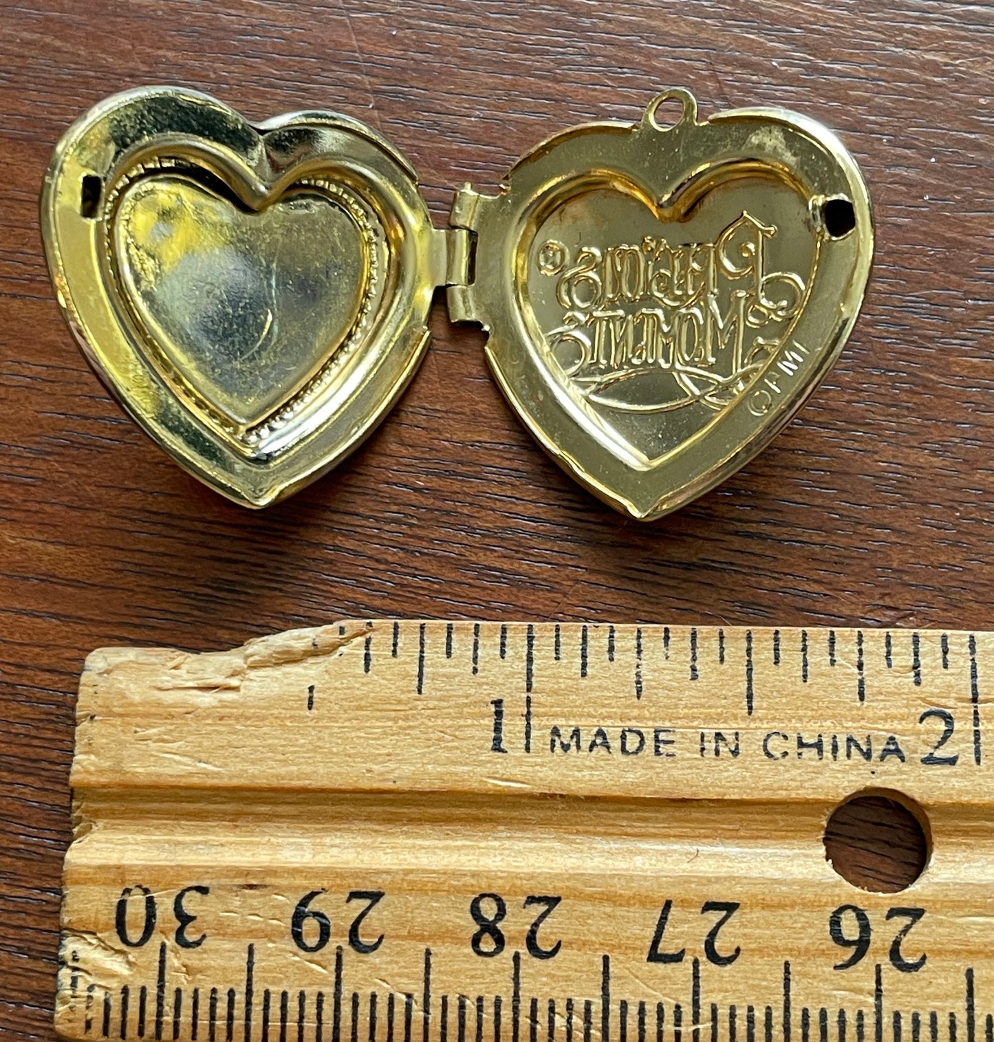 Vintage Gold Tone Precious Moments Heart Cameo Locket