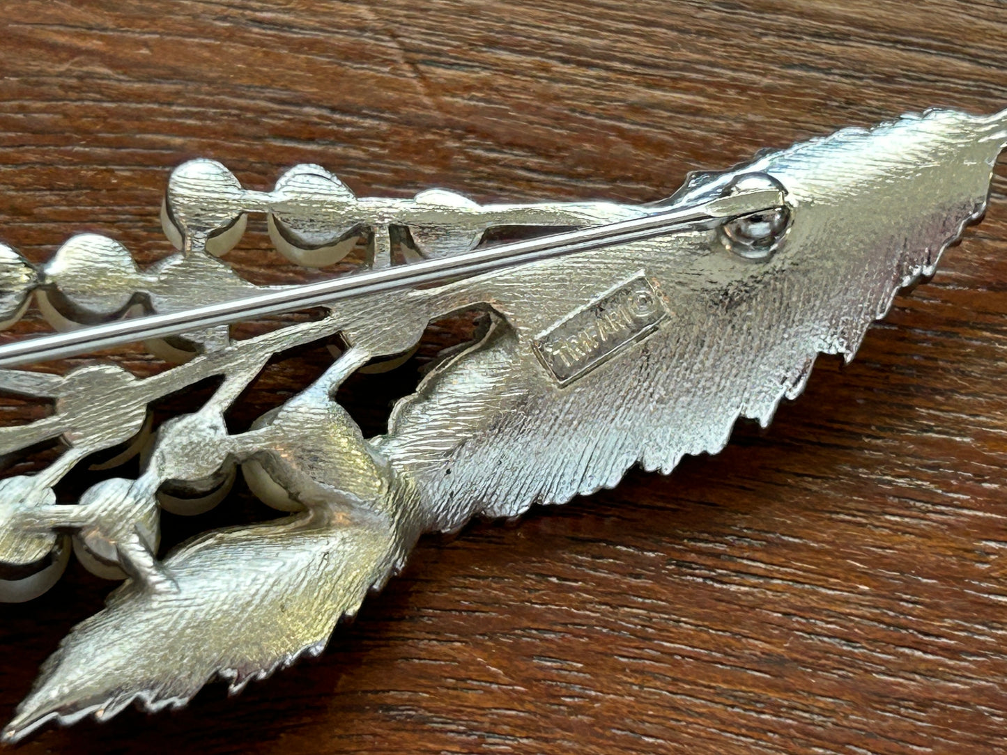 Vintage Signed Crown Trifari Silver Tone Pearl Branch Leaf Flower Brooch Pin