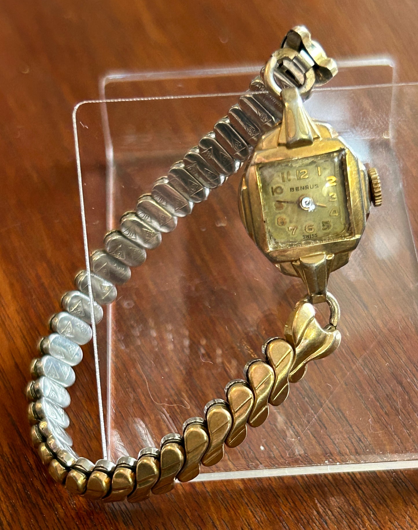 Vintage Benrus 10k Rolled Gold Plate Womans Wristwatch