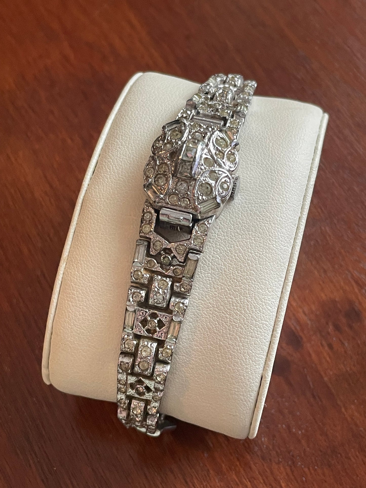 Vintage Art Deco Baldwin Women's Wrist Watch Silver Tone 17 Jewels