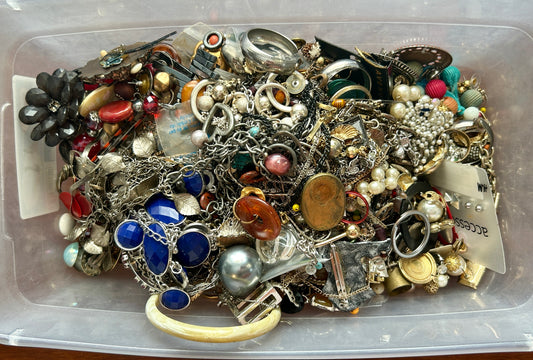 Vintage to Now Jewlery Lot Rhinestone Bead Harvest Crafts Gold Silver Over 5lbs