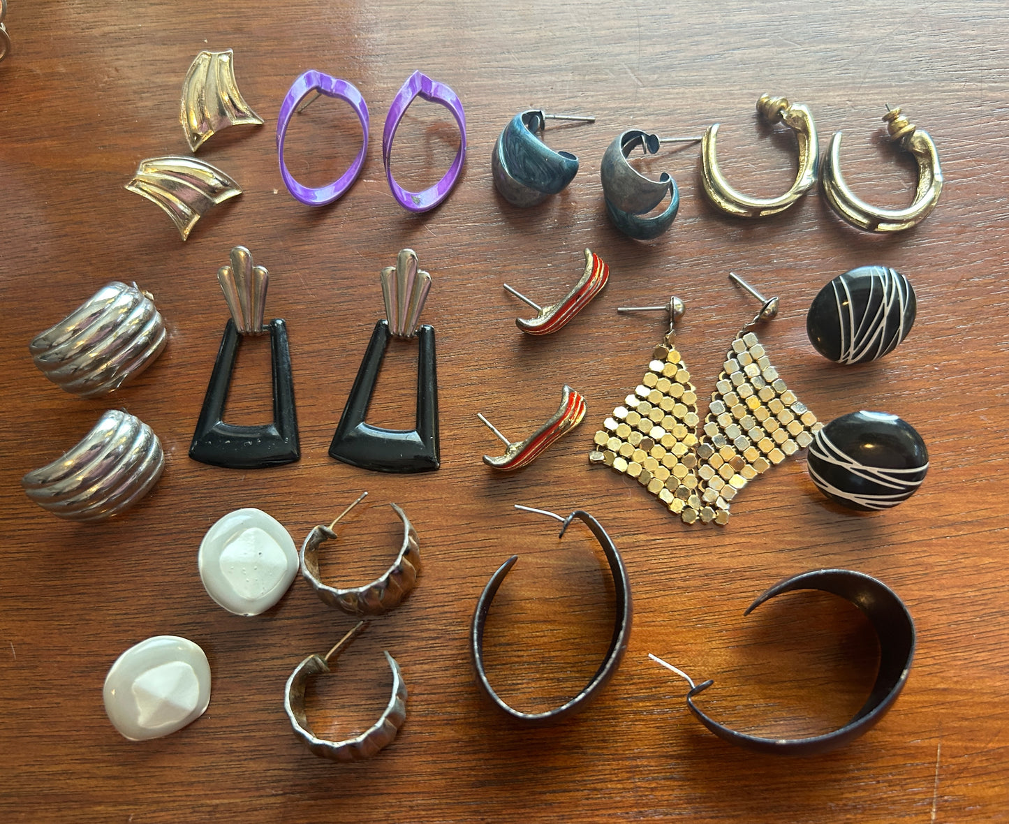 Vintage Pierced Earrings Lot Mesh Enamel 80's Doorknocker Hoop Silver Gold Tone