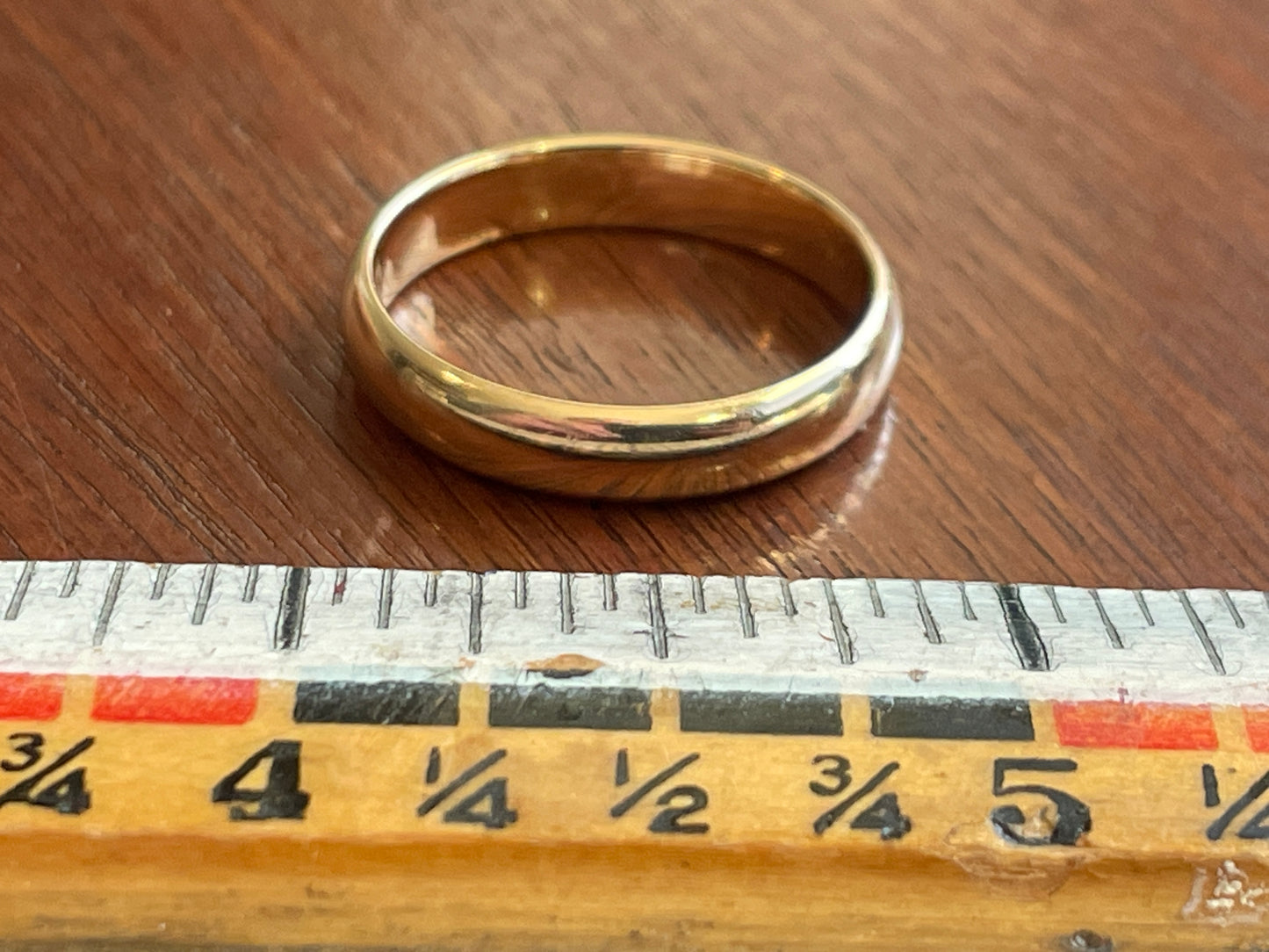 Men's 14k Yellow Gold Wedding Band Ring Sz 9.25