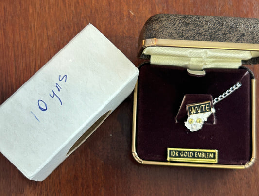 Vintage 10k Gold Diamond Advertising WVTE Employee Tie Tack in Box