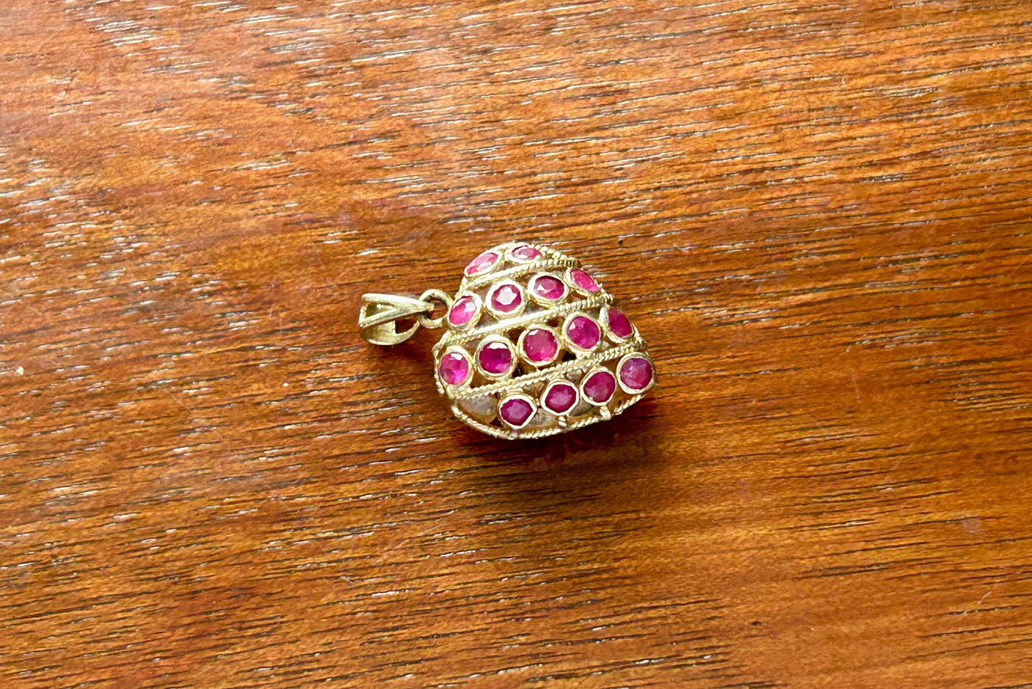 14k Yellow Gold Ruby Sapphire Reveresible Puffy Open Work Heart Necklace Pendant