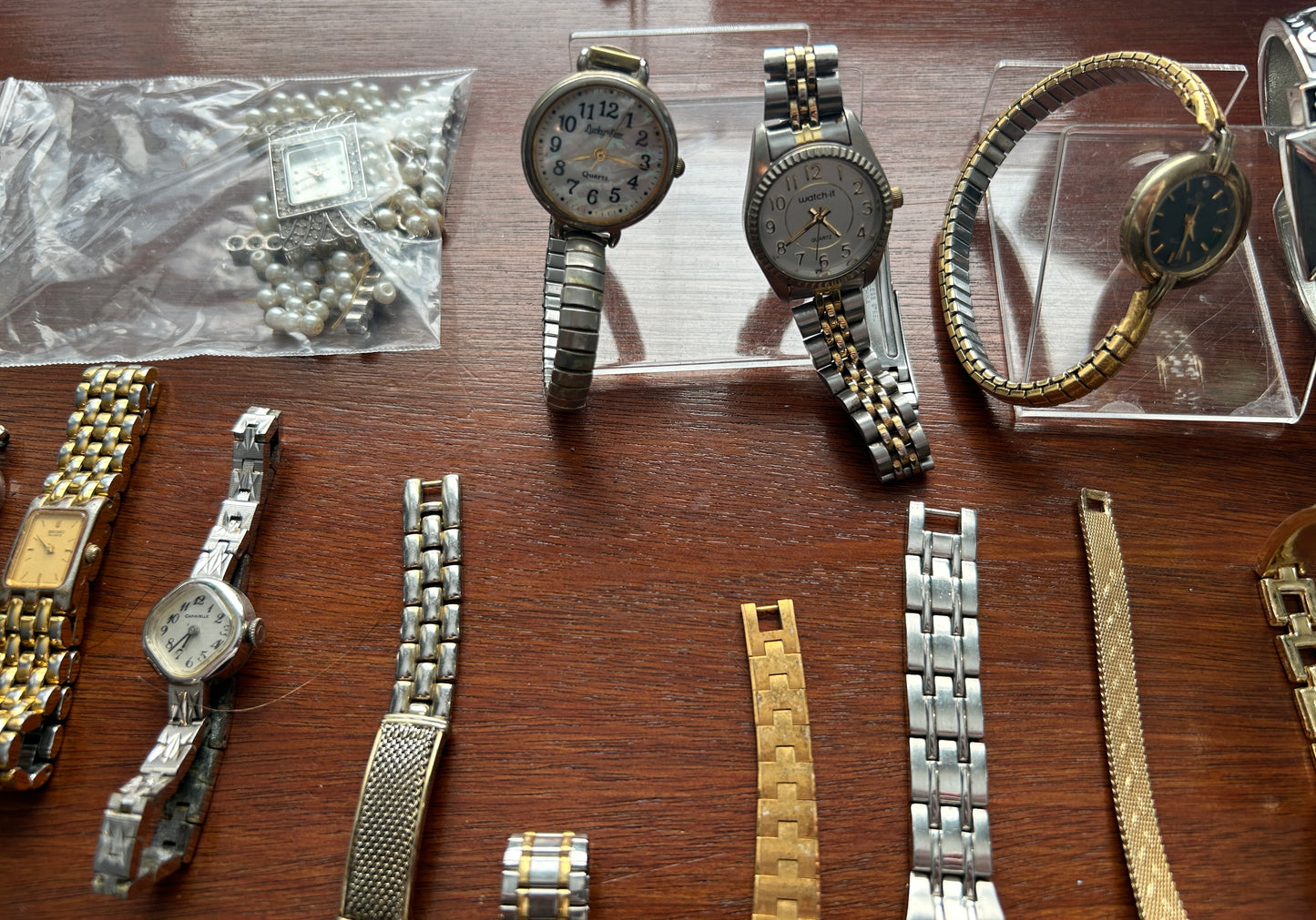 Vintage to Now Womans Watch Wristwatch Lot Gruen Armitron Gold Tone Elgin & More