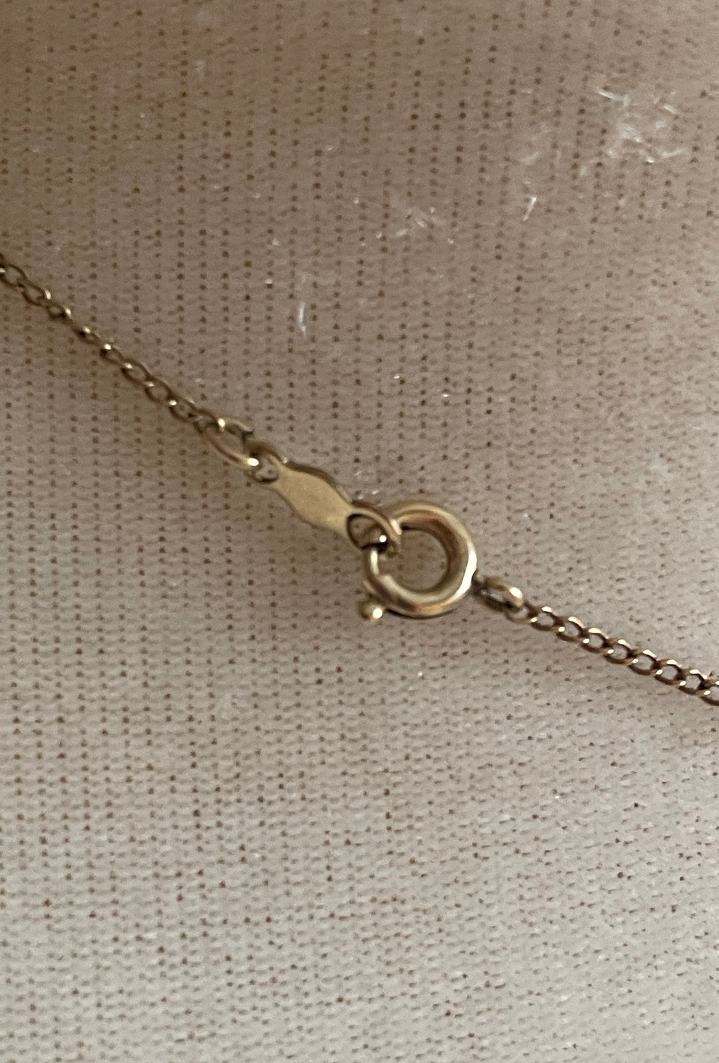 Vintage 1/20 12k Gold Plate Chain Necklace With Dark Stone Pendant