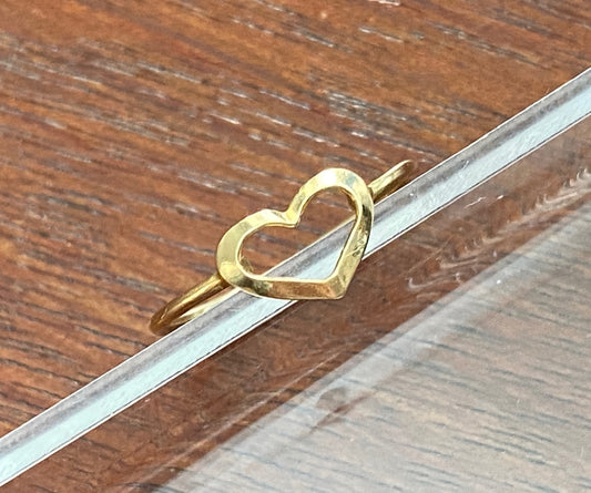 18k Yellow Gold (750) Heart Cut Out Ring Sz 4.25 Childs Small