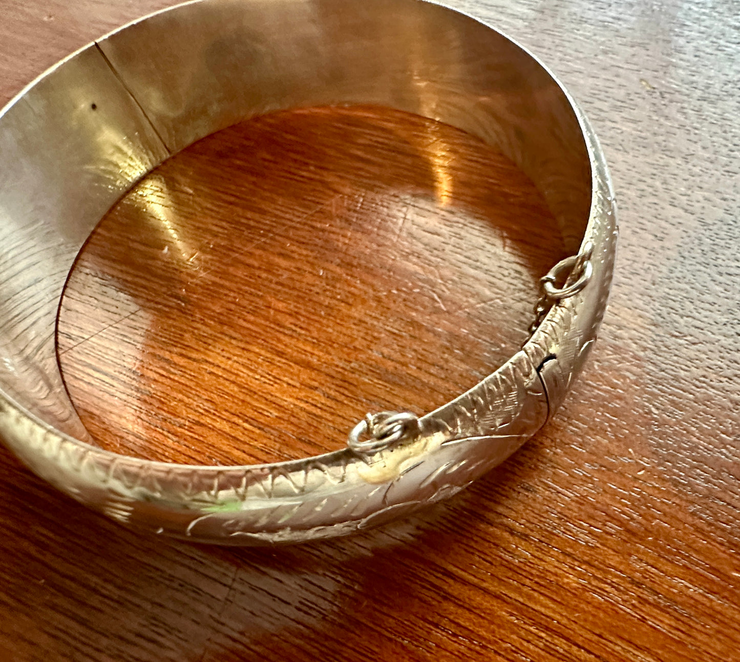 Vintage Sterling Silver 925 Puffy Domed Etched Bangle Bracelet Hinged Wide
