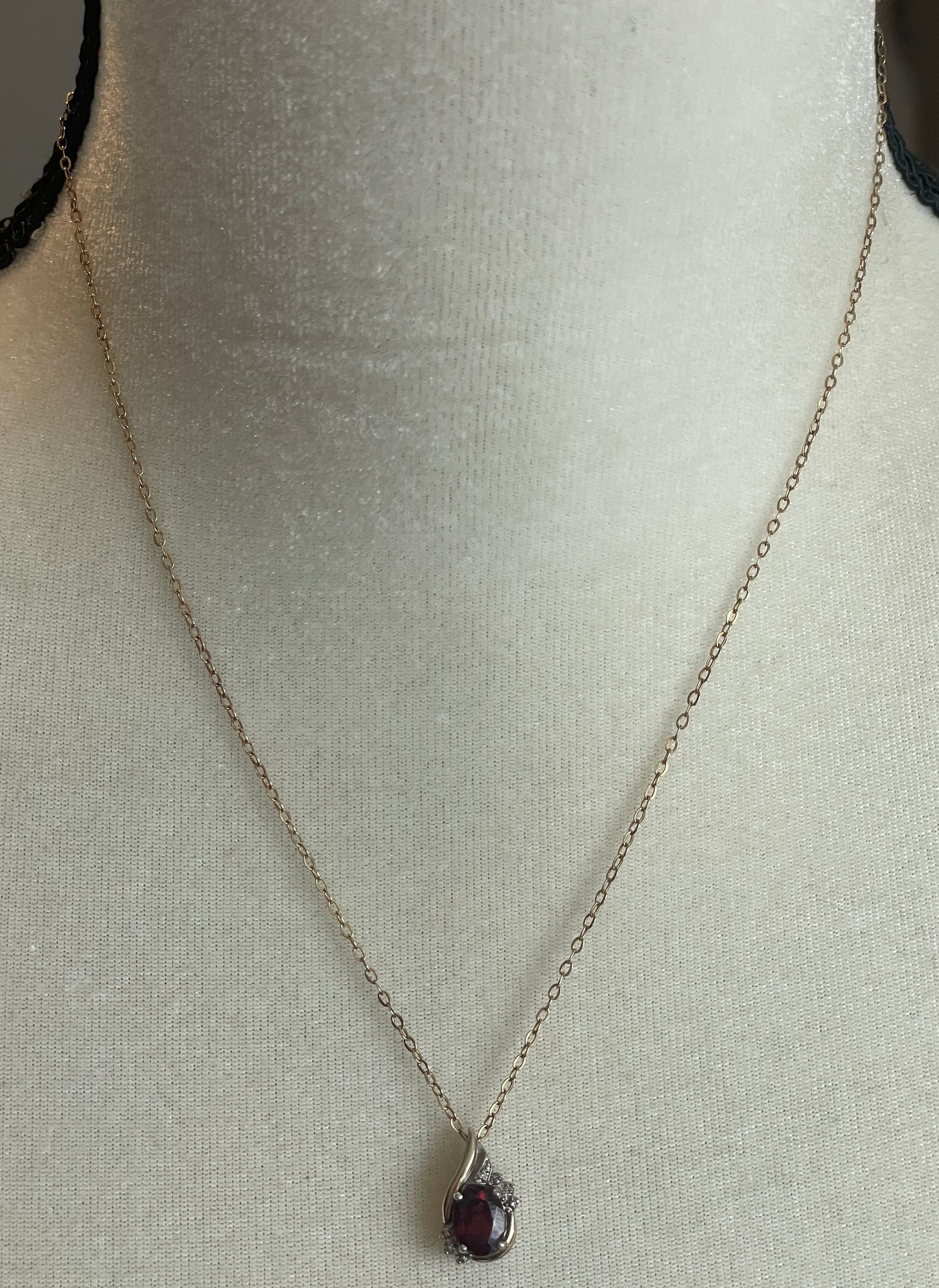 Vintage 10k Sterling Silver 925 Red Stone Diamond Accent Pendant Chain Necklace