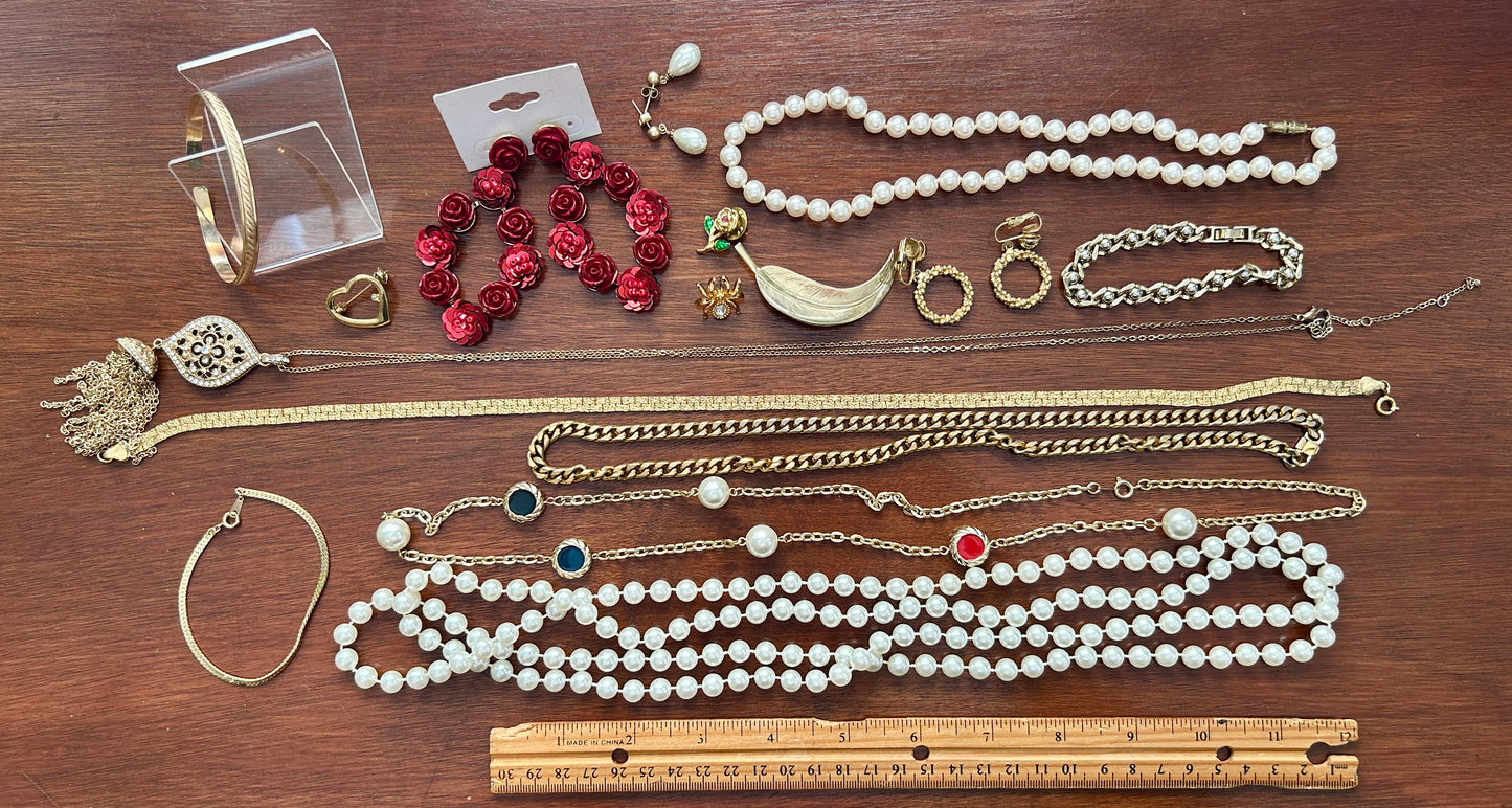 Vintage to Now Jewelry Lot Avon Roses Flower Faux Pearl Gold Chains Earrings