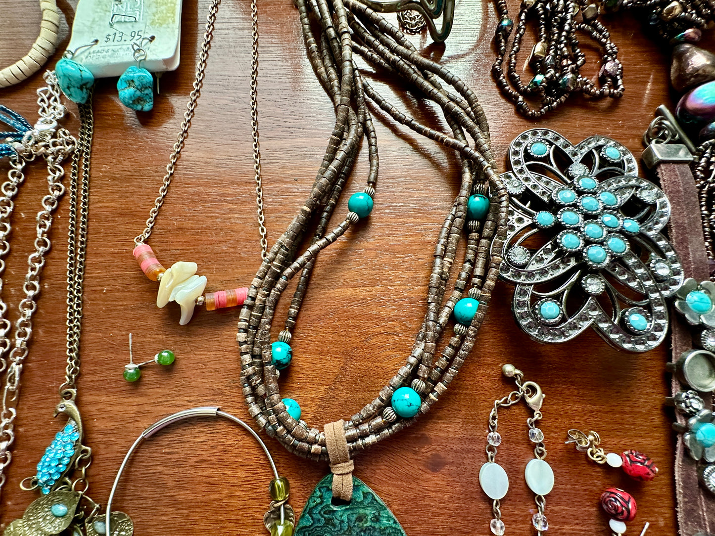 Earth Tone Jewelry Lot Shell Beads Faux Turquoise Necklace Bracelets Earrings