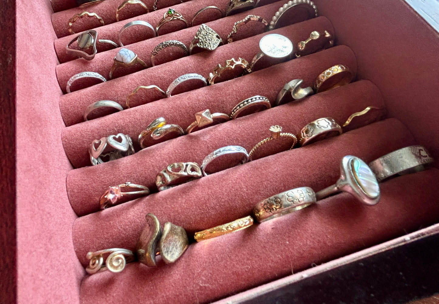 Vintage to Now Lot of Rings Bands Gold Silver Tone Rhinestones Faux Pearls