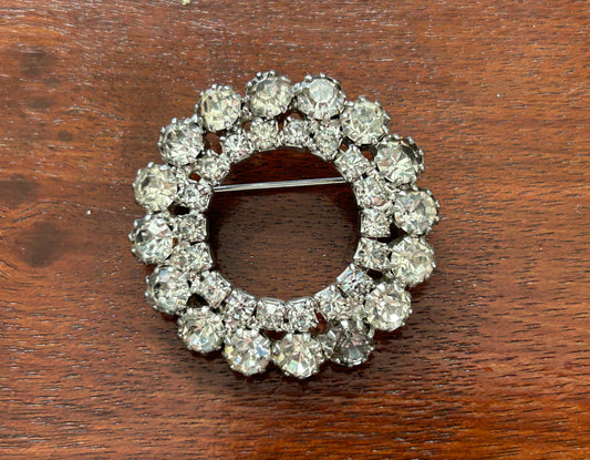 Vintage Silver Tone Rhinestone Wreath Circle Brooch Pin