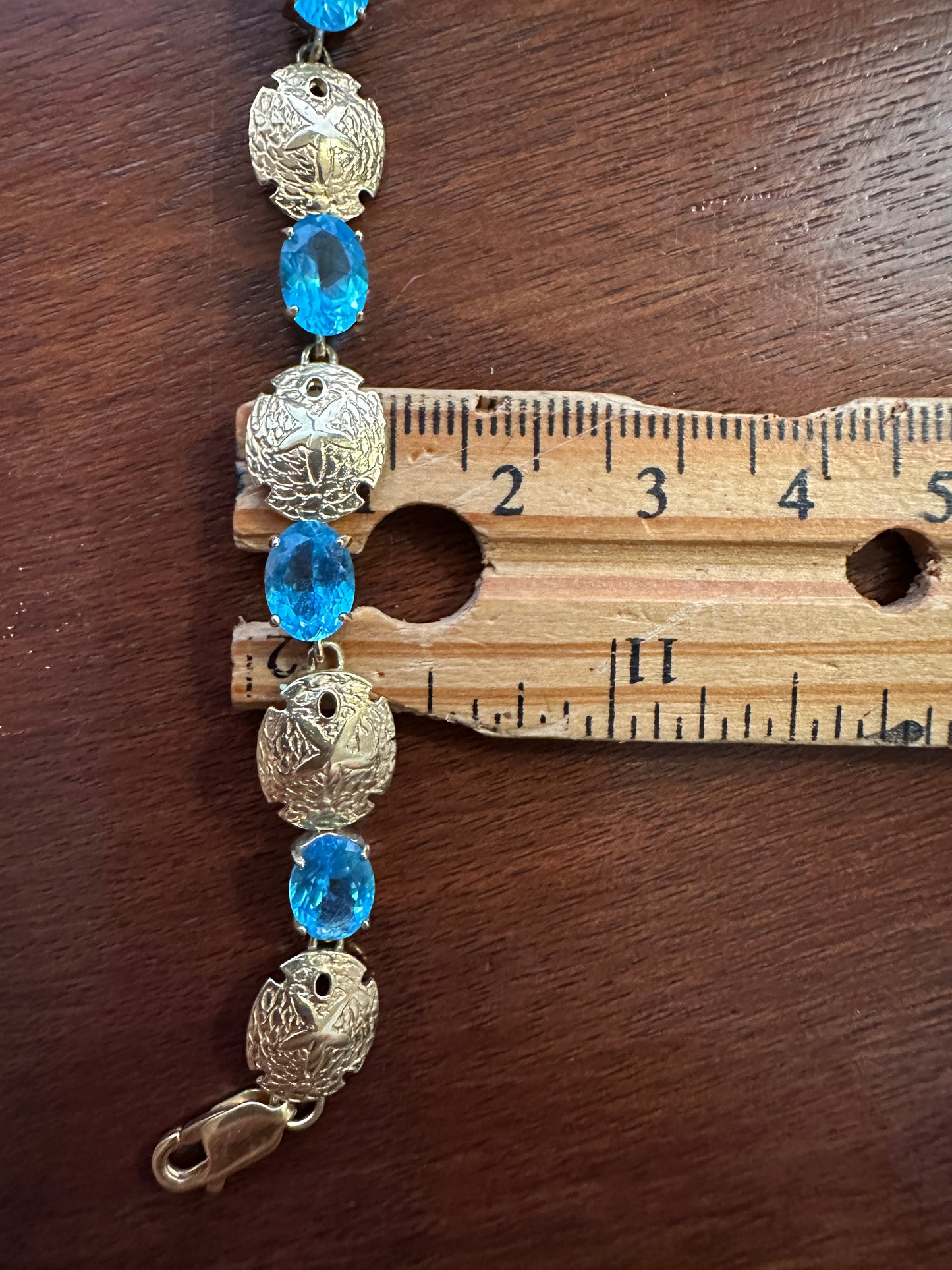 Vintage 18k Yellow Gold Oval Blue Topaz Sand Dollar Bracelet Bahamas