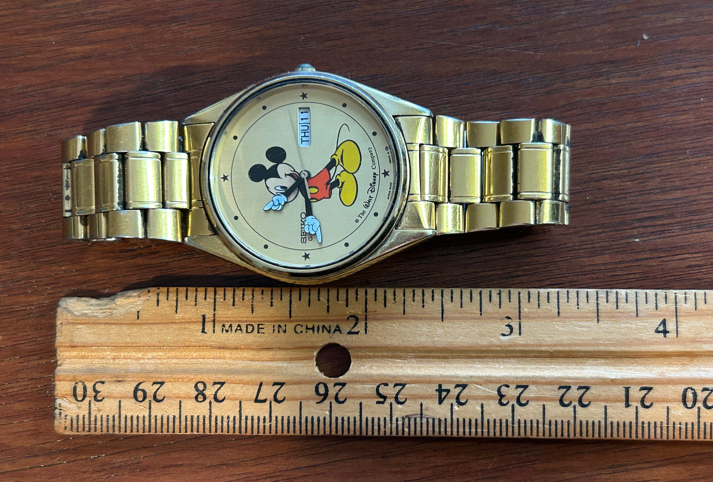 Vintage Seiko Mens Mickey Mouse Wristwatch Watch Sunburst Dial Day Date w Box