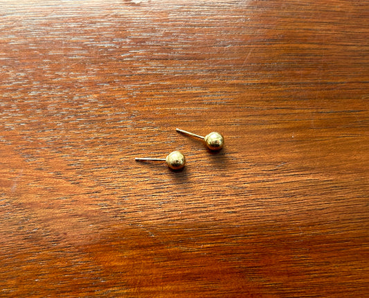 14k Yellow Gold 5mm Ball Bead Stud Pierced Earrings