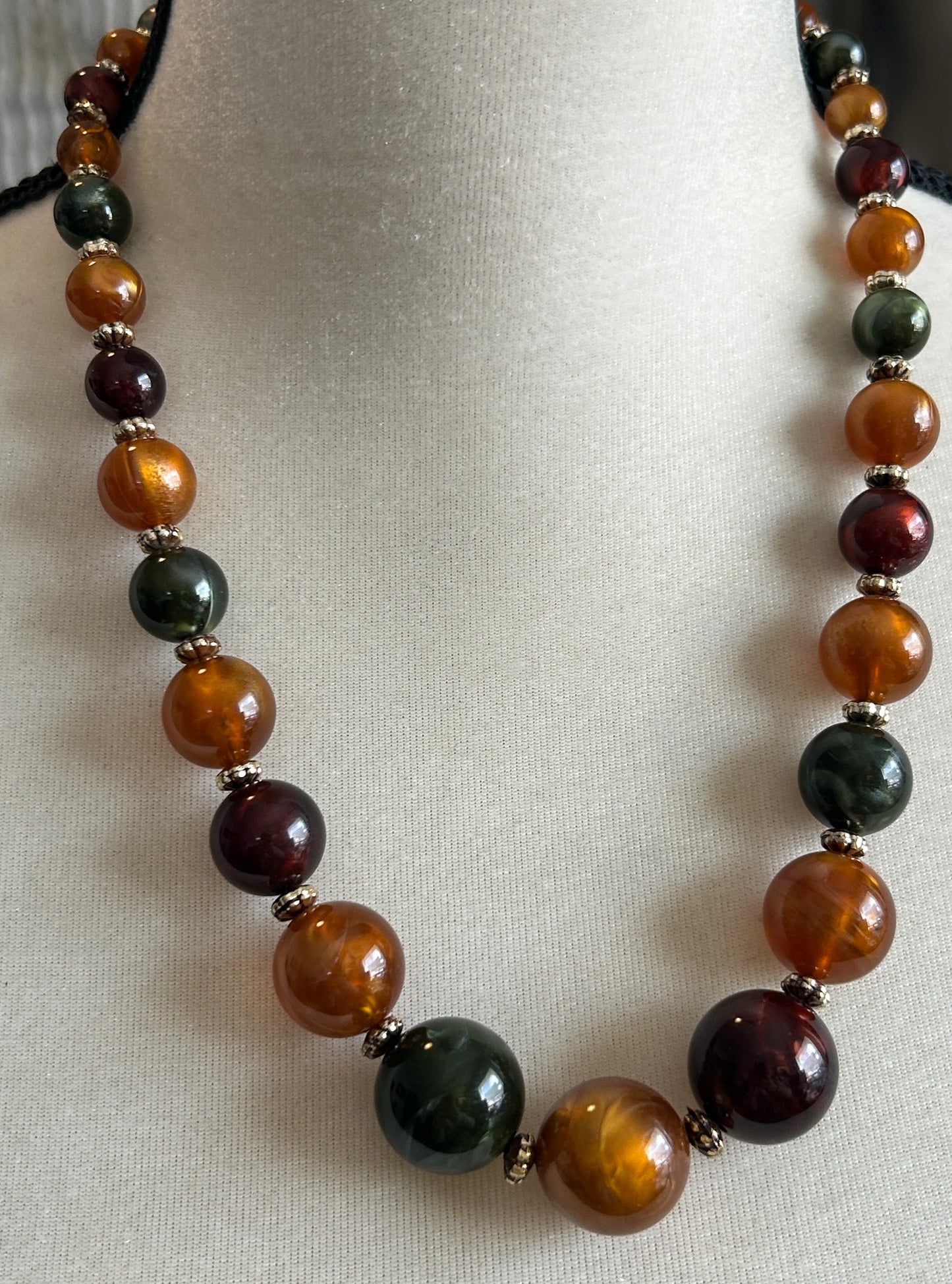 Vintage Genuine Lucite Marbled Bead Gold Tone Spacers Rhinestones Necklace