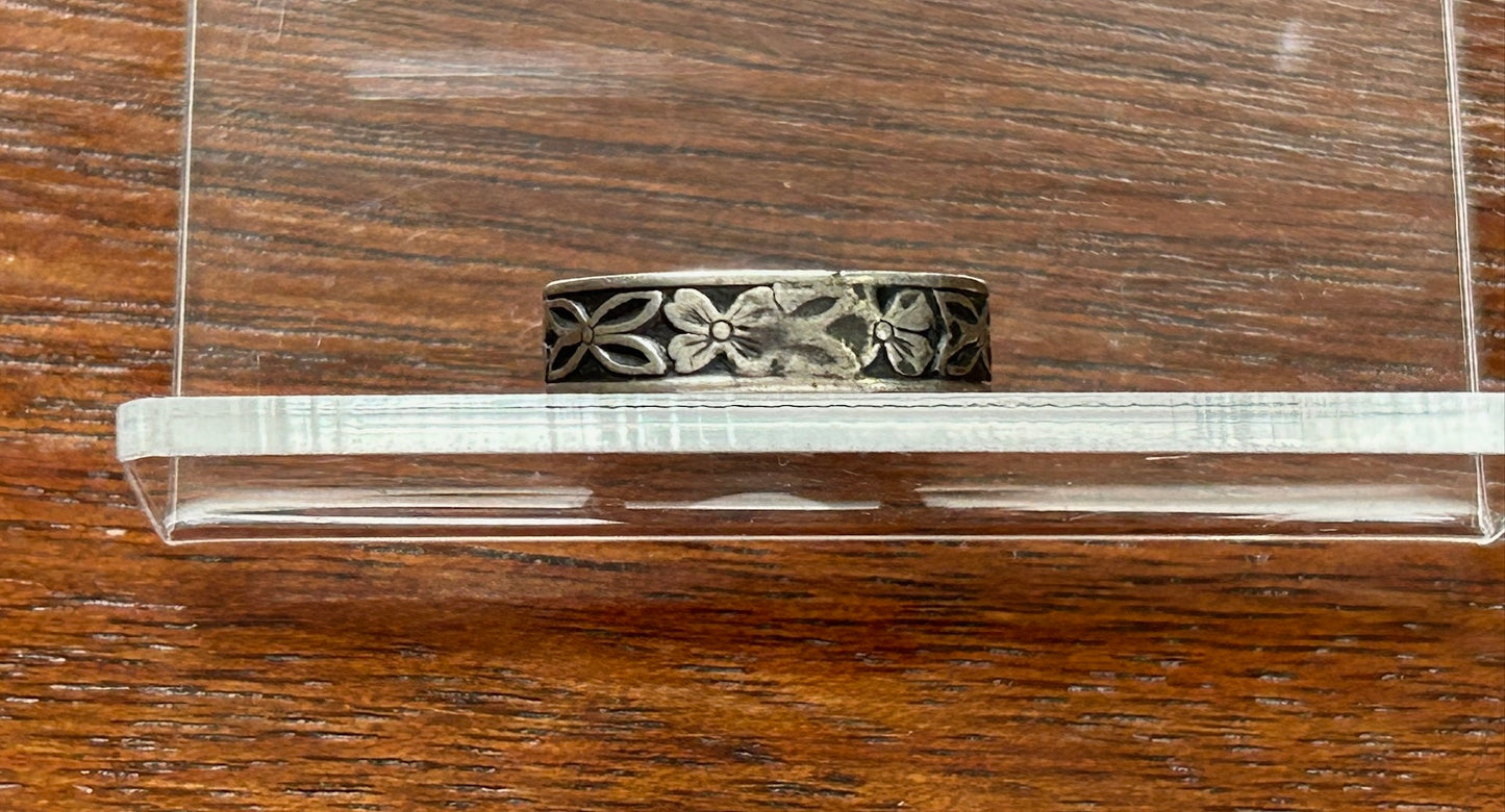 Sterling Silver Black Inlay Flower Wide Band Ring Sz 4.5