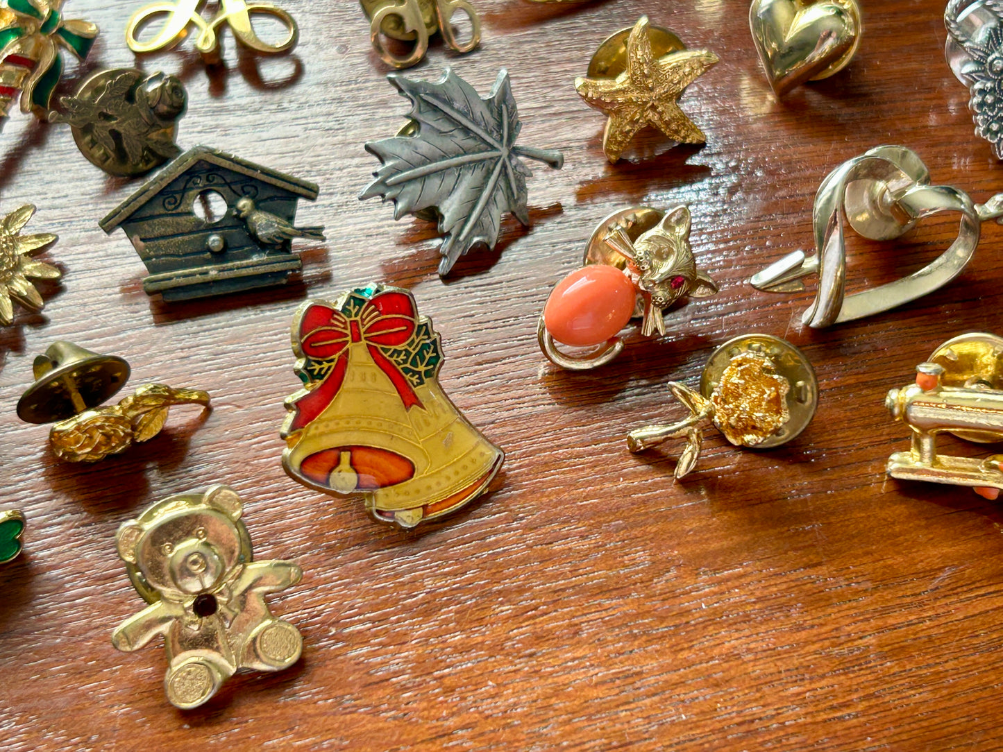 Vintage to Now Lapel Pin Pinback Brooch Lot Avon Birdhouse Flowers Teddy Bears