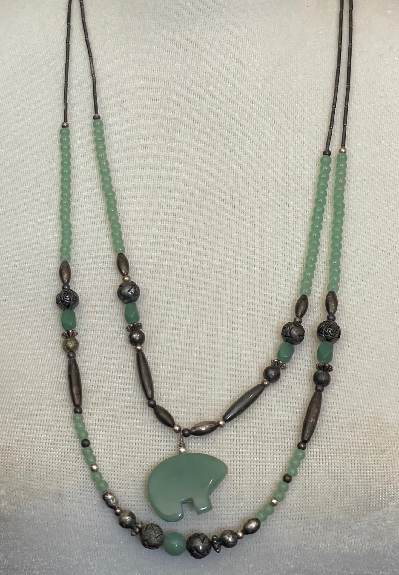 Jade Carved Bear Beaded Necklace Silver Two Strands