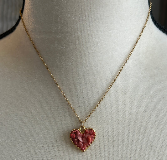 Vintage Gold Tone Chain Coral Heart Pendant Necklace