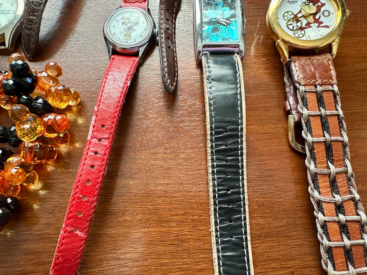 Lot of Vintage to Now Disney Winnie the Pooh Watches Pocket Wristwatches Taz