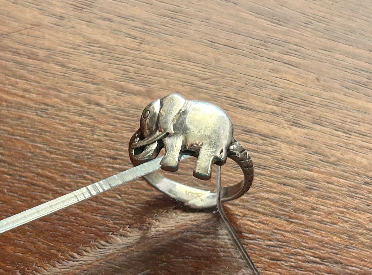 Sterling Silver 925 Elephant Animal Ring Sz 5.5 - 5.75