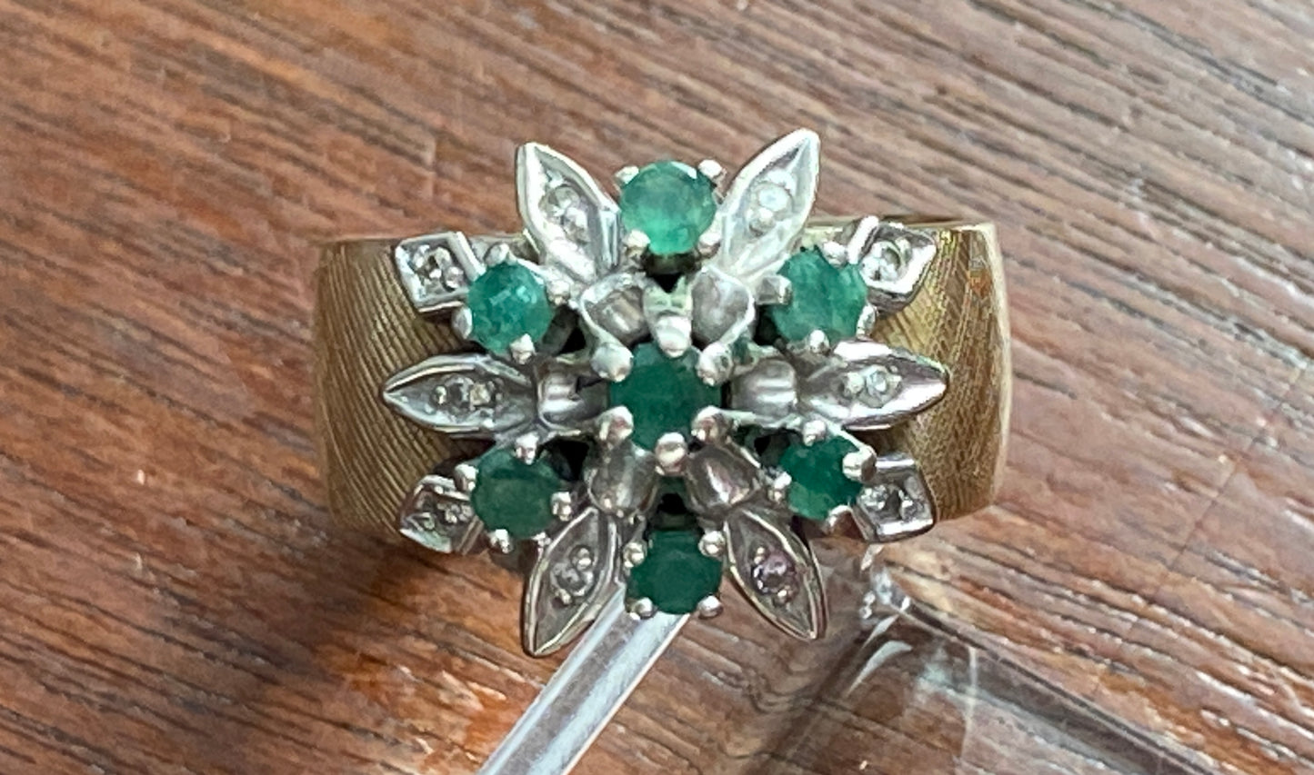 Vintage Trubrite 14k Yellow Gold Emerald Diamond Cocktail Ring Sz 8.25