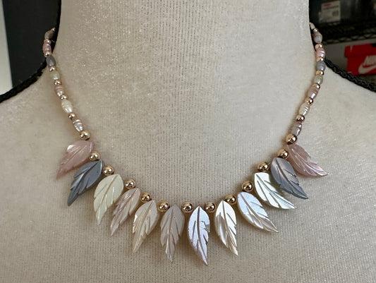 Vintage Pastel Colored Freshwater Pearl MOP Carved Leaf Gold Bead Necklace