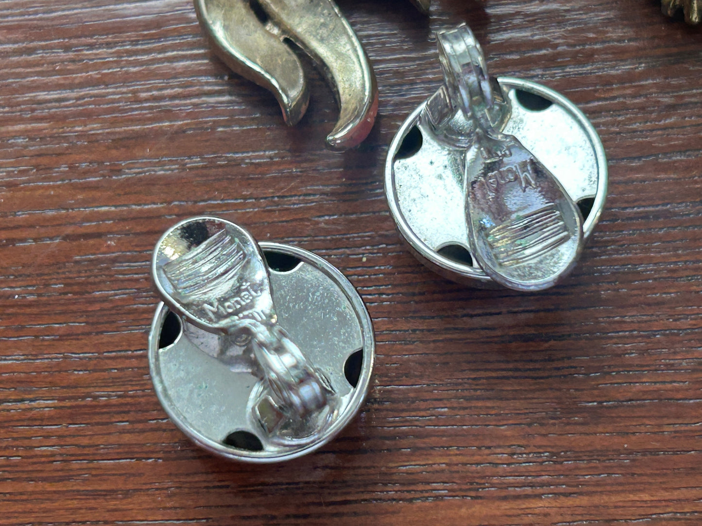 Vintage SIGNED Designer Screwback Clip on Earrings Lot Hollycraft Monet Coro