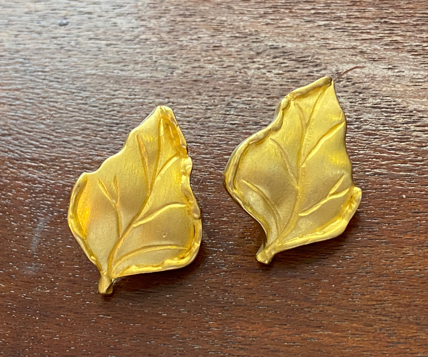 Vintage Douglas Paquette Gold Tone Leaf Pierced Earrings