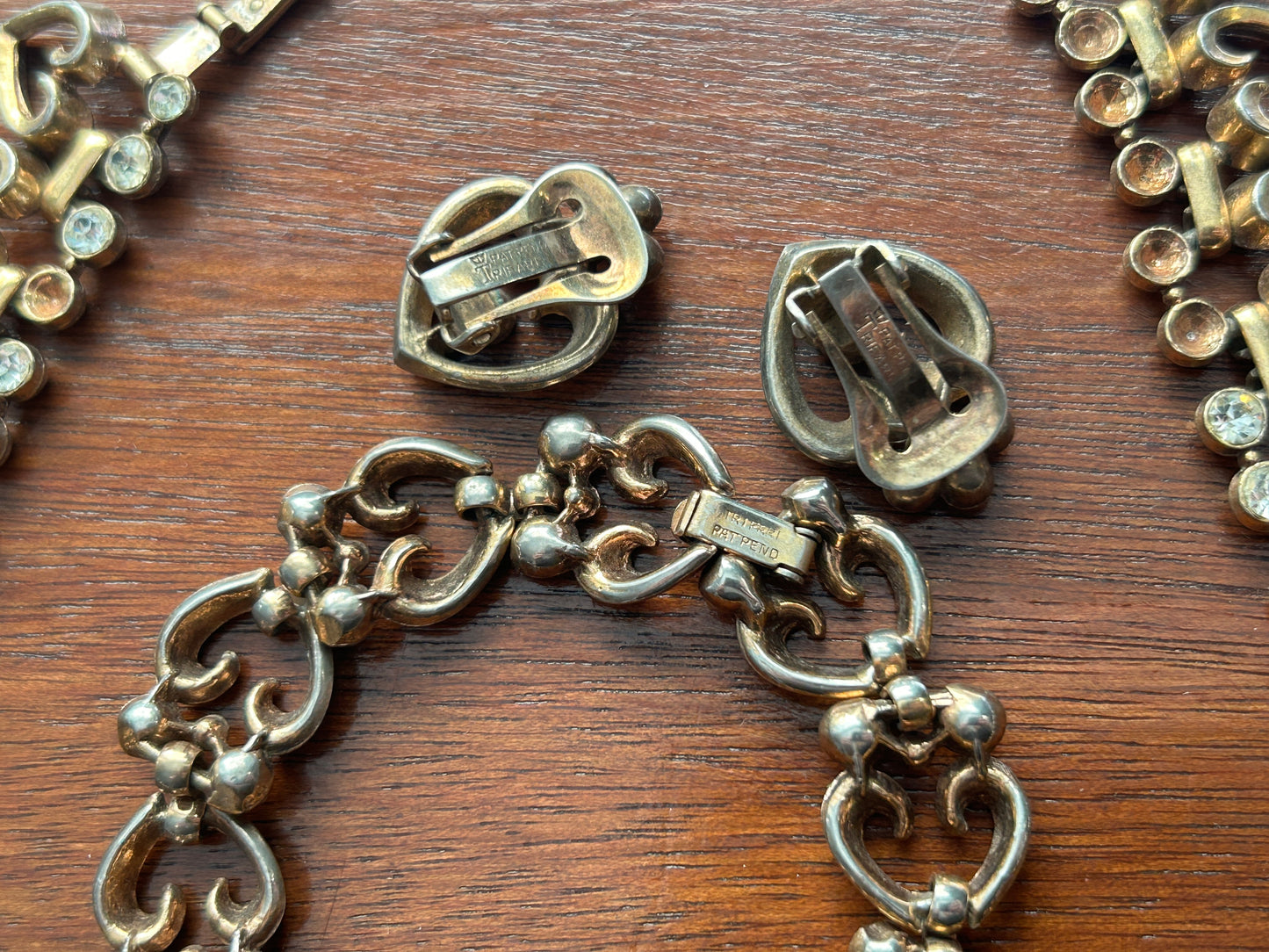 Vtg Trifari Queen of Hearts Gold Parure Necklace Bracelet Earring Jewelry Set