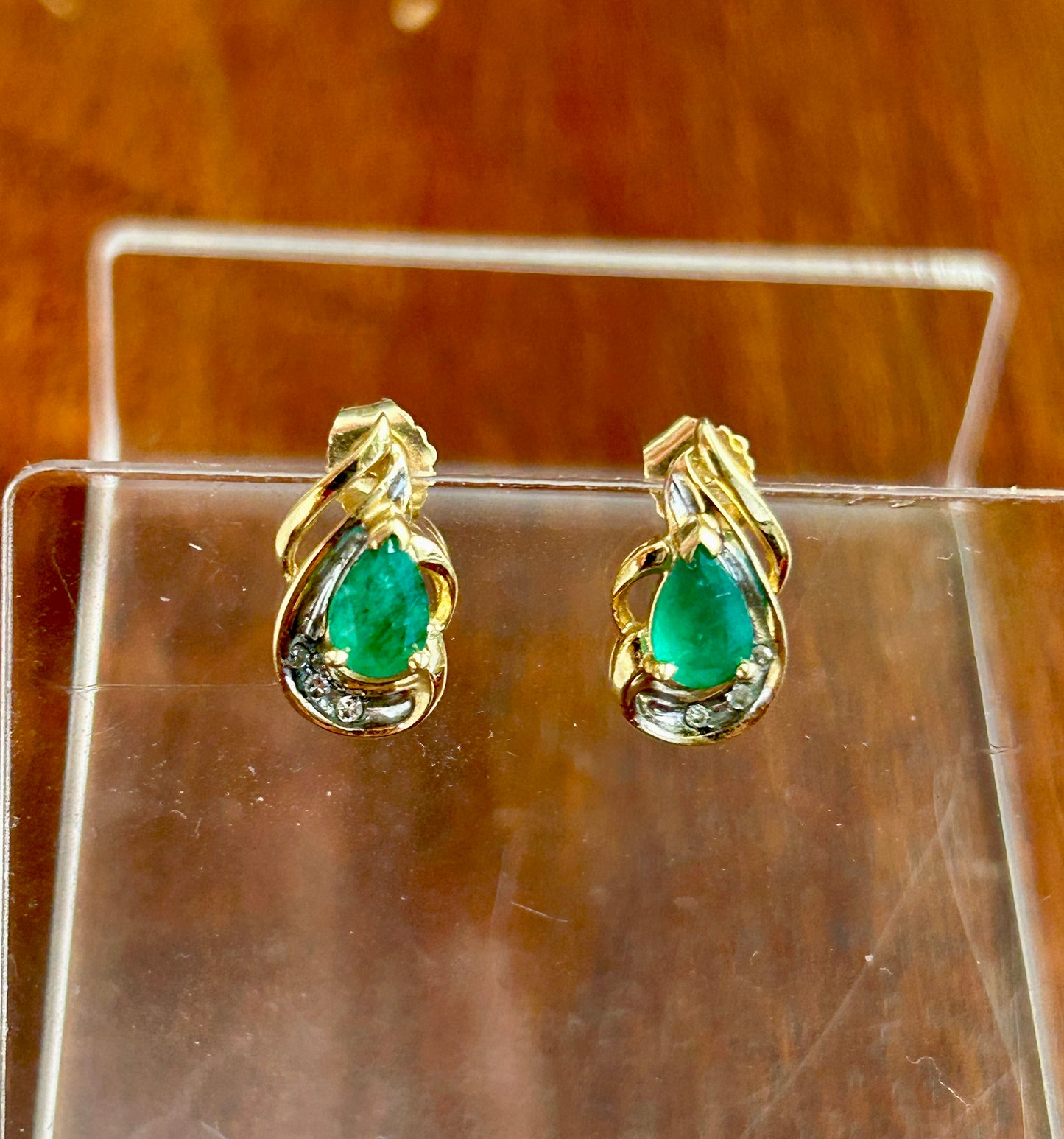 10k Yellow Gold Pear Shaped Emerald Diamond Accent Stud Pierced Earrings