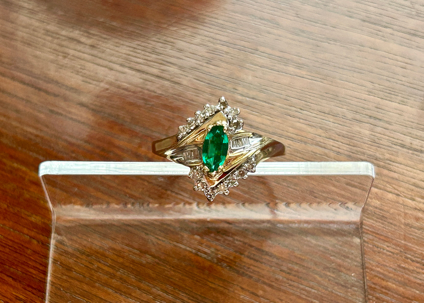 10k Yellow Gold Simulated Marquise Emerald Diamond Baguette Ring Sz 9.25