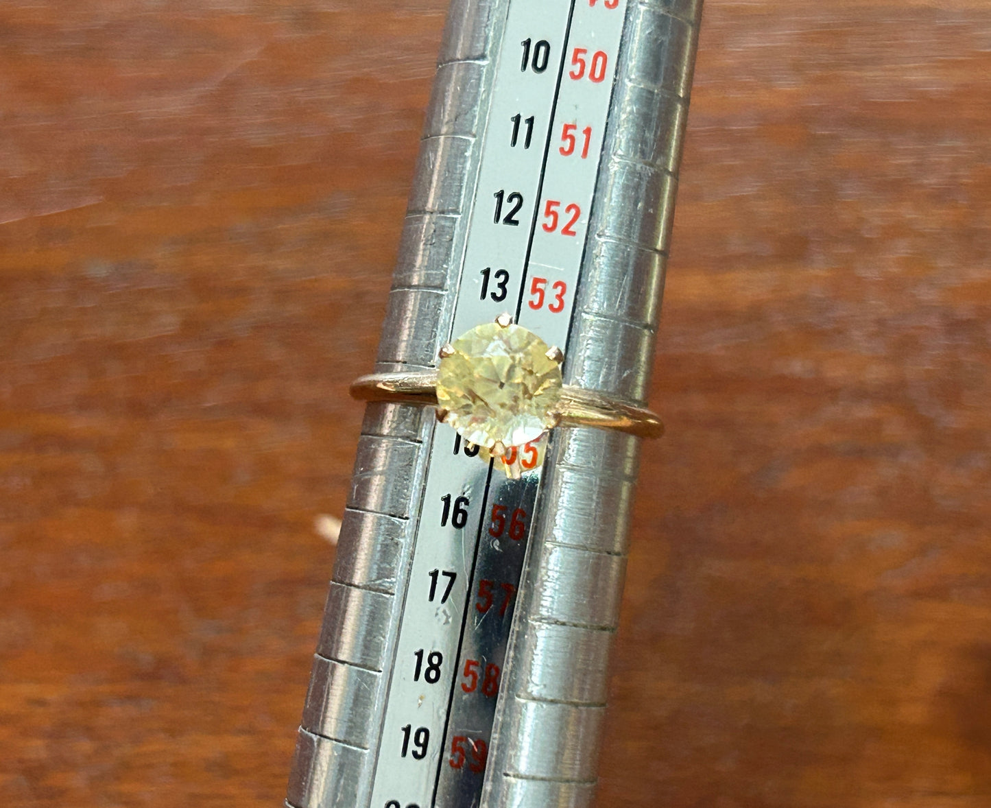 Vintage 10k Yellow Gold Yellow Stone Solitaire Ring Sz 7
