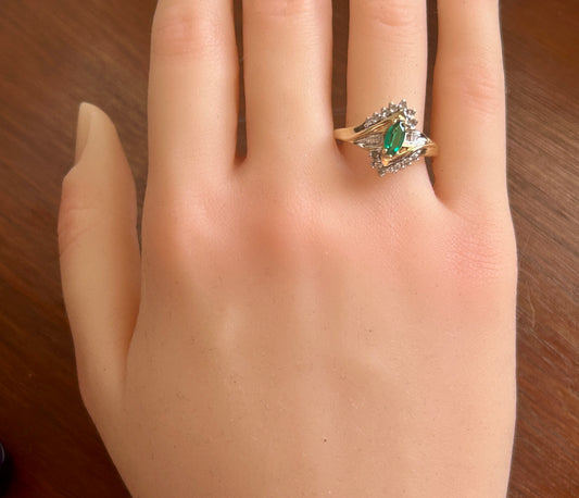 10k Yellow Gold Simulated Marquise Emerald Diamond Baguette Ring Sz 9.25