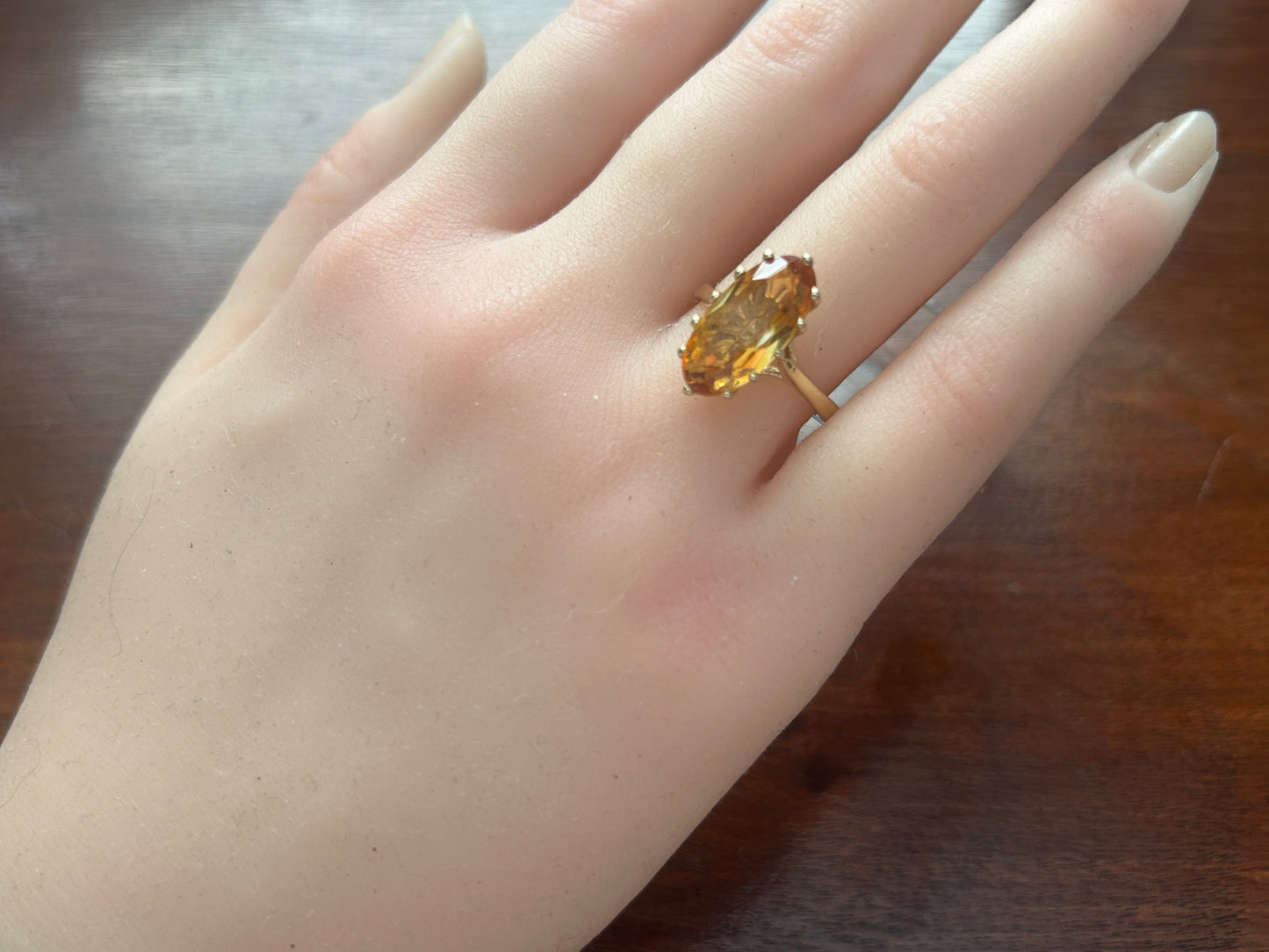 14k Yellow Gold Large Bi-Color Orange Stone Oval Ring Sz 7