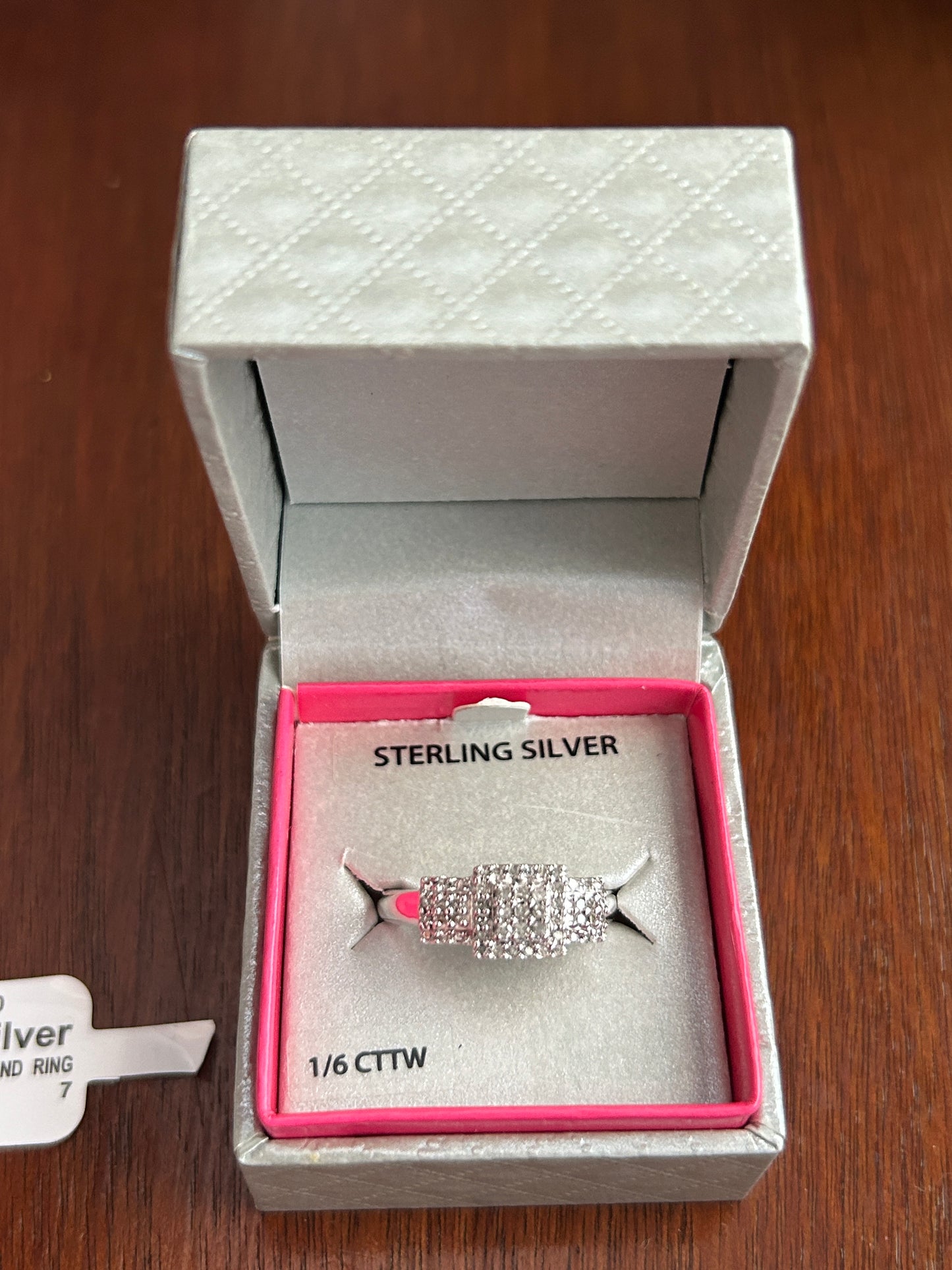 Sterling Silver 925 1/6cttw Diamond Pave Ring Sz 7 in Box