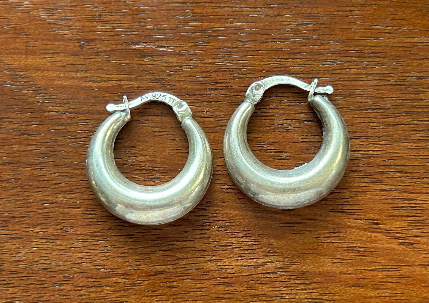 Vintage Sterling Silver 925 Puffy Small Hoop Pierced Earrings