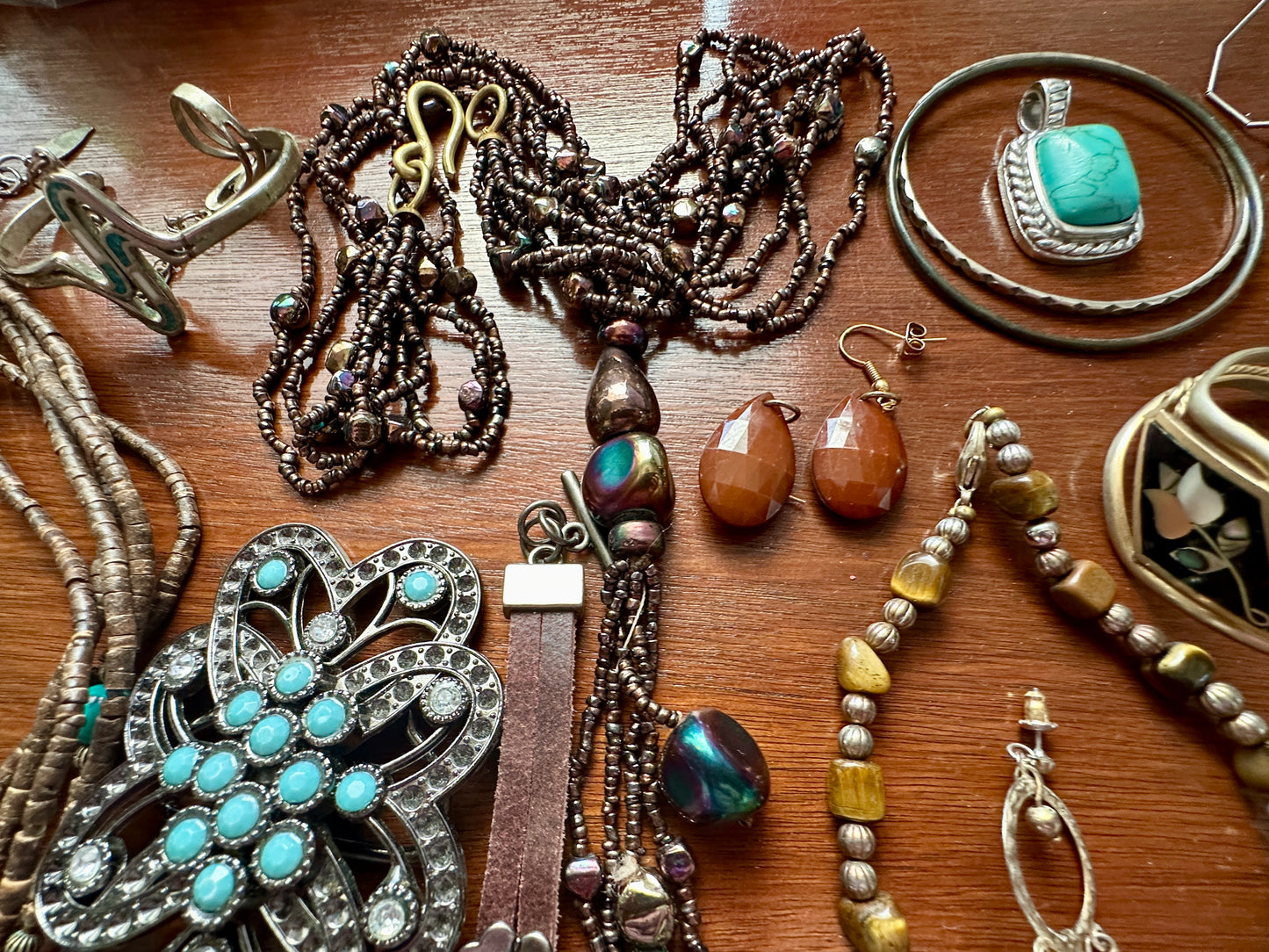 Earth Tone Jewelry Lot Shell Beads Faux Turquoise Necklace Bracelets Earrings