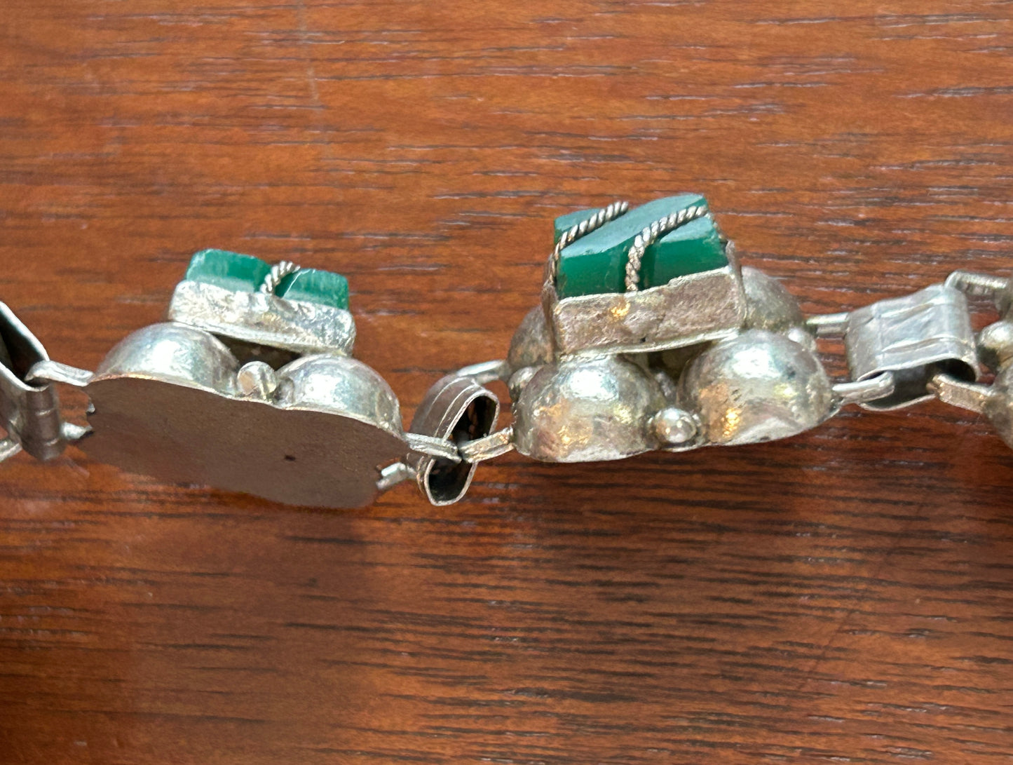 Vintage Mexico Silver Linked Chrysoprase Bracelet with Silver Rope Overlay