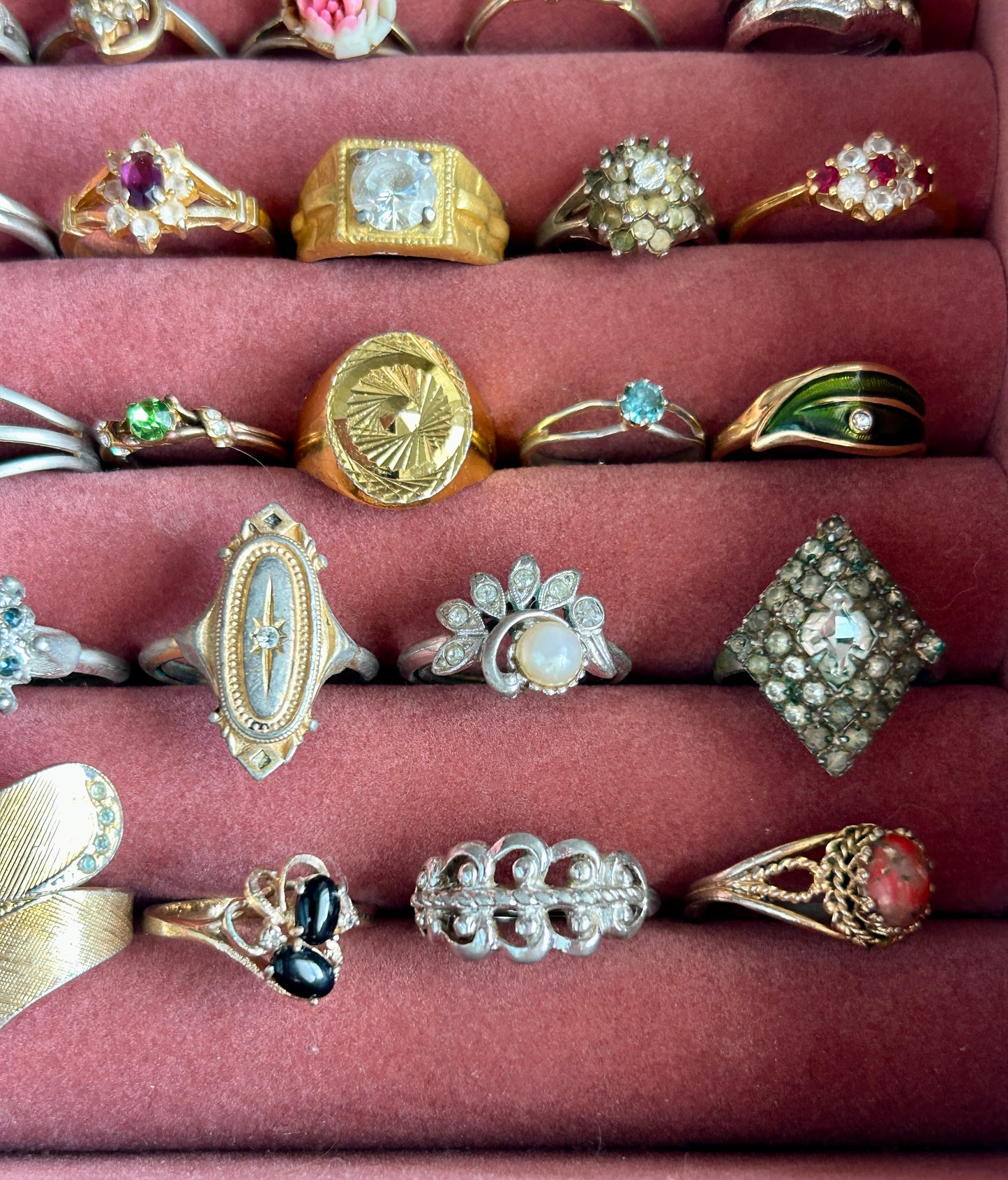 Vintage Lot of Costume Cocktail Rings Rhinestones Wrap Gold Silver Tone Bands